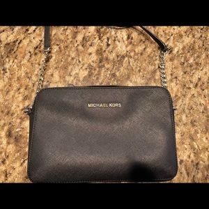 Micheal Kors Purse